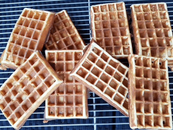 Doppel-Waffeleisen für belgische Waffeln – Bild 2